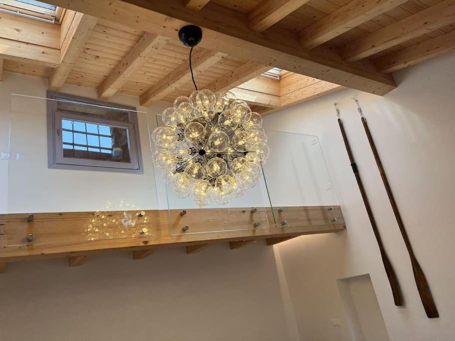 La Piccola Casa Al Lago - Intera Casa Con 3 Camere E 2 Box Saló Exterior foto